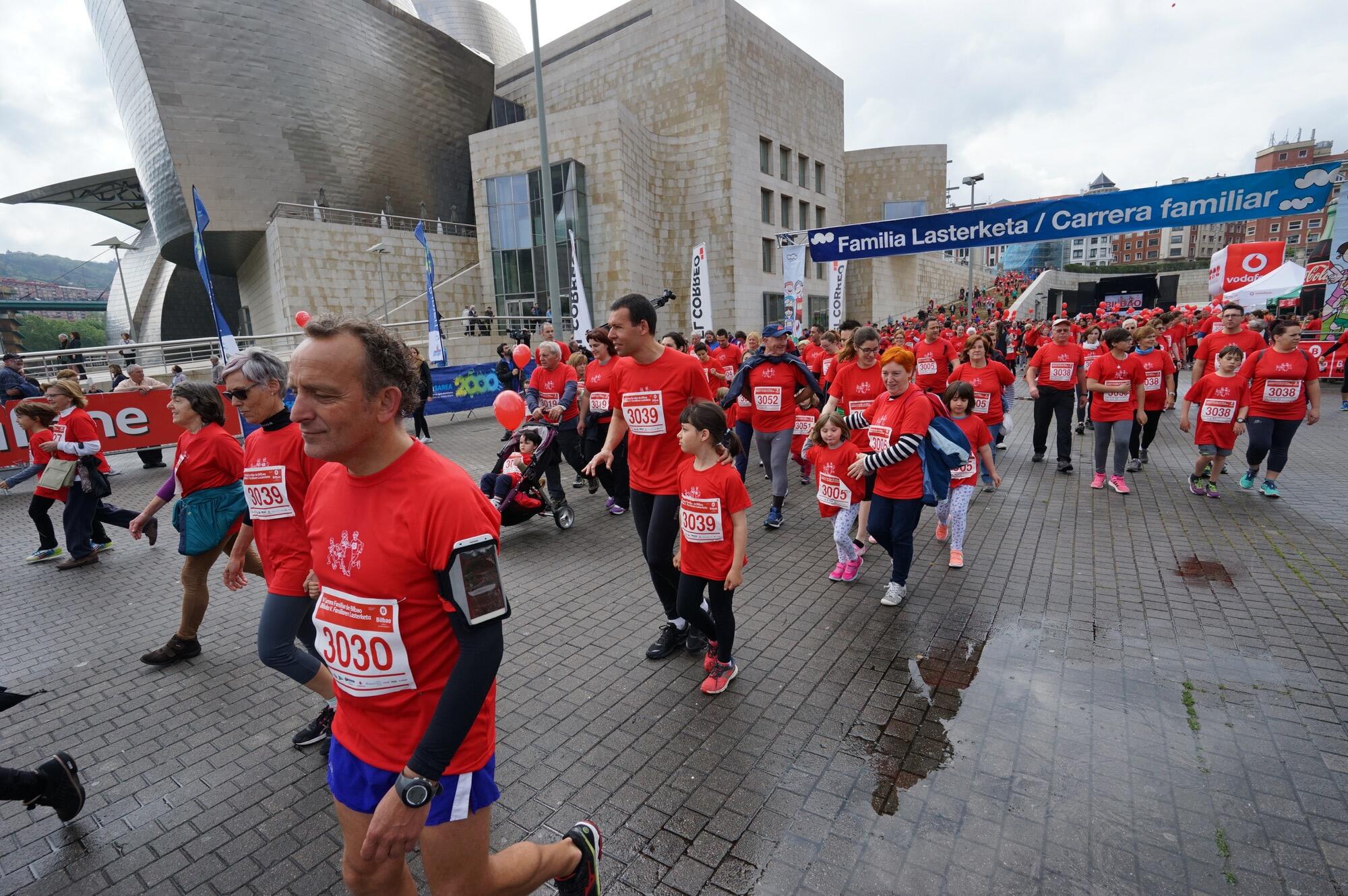 Foto 2 de la Carrera Familiar de Bilbao 2016
