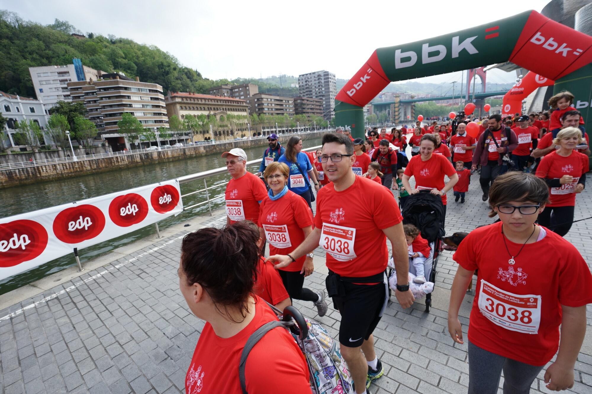 Foto 976 de la Carrera Familiar de Bilbao 2016