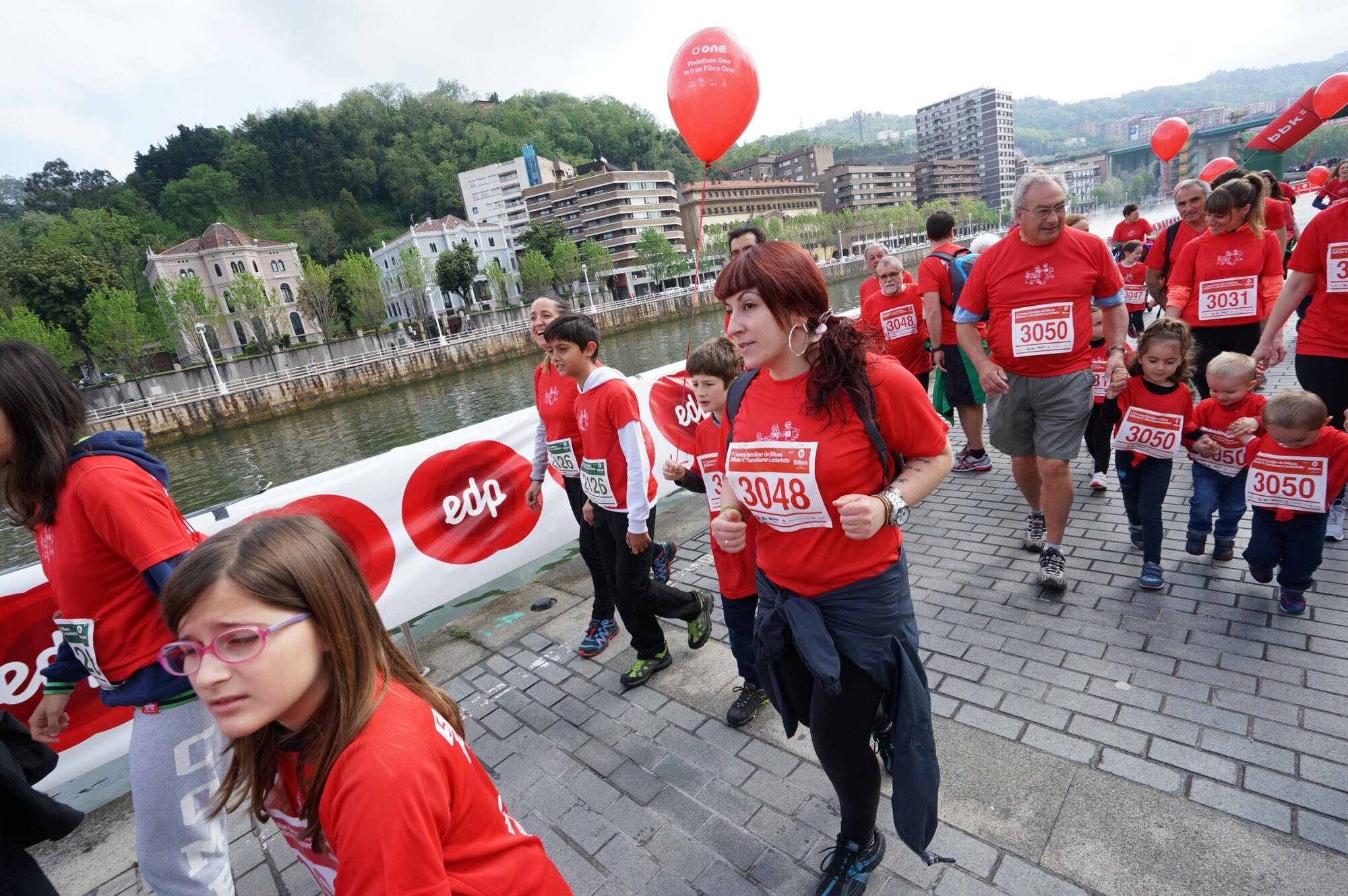 Foto 361 de la Carrera Familiar de Bilbao 2016