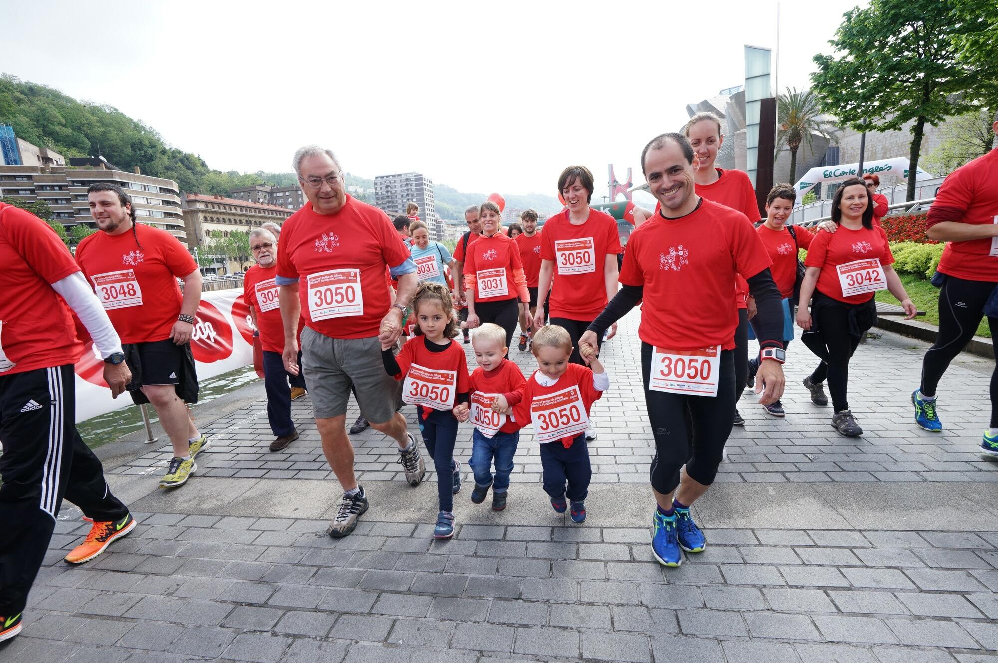 Foto 323 de la Carrera Familiar de Bilbao 2016