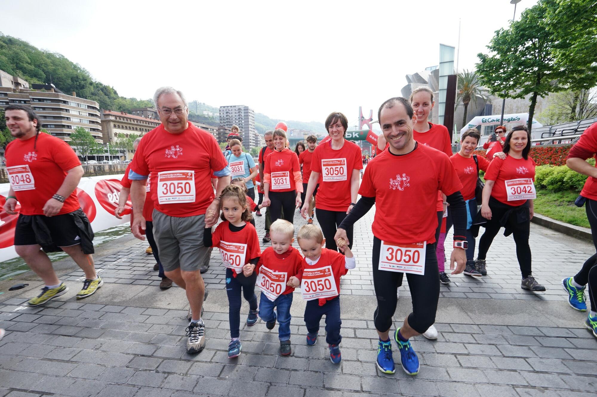 Foto 322 de la Carrera Familiar de Bilbao 2016