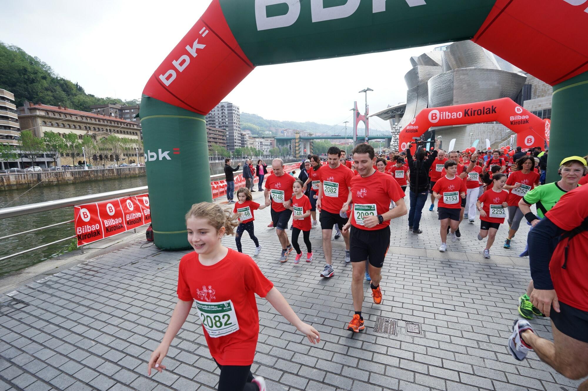 Foto 10 de la Carrera Familiar de Bilbao 2016