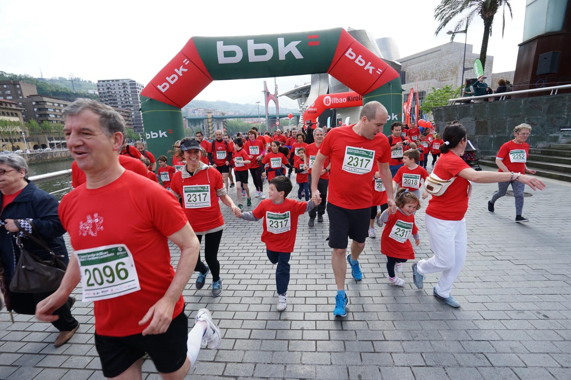 Foto 12 de la Carrera Familiar de Bilbao 2016