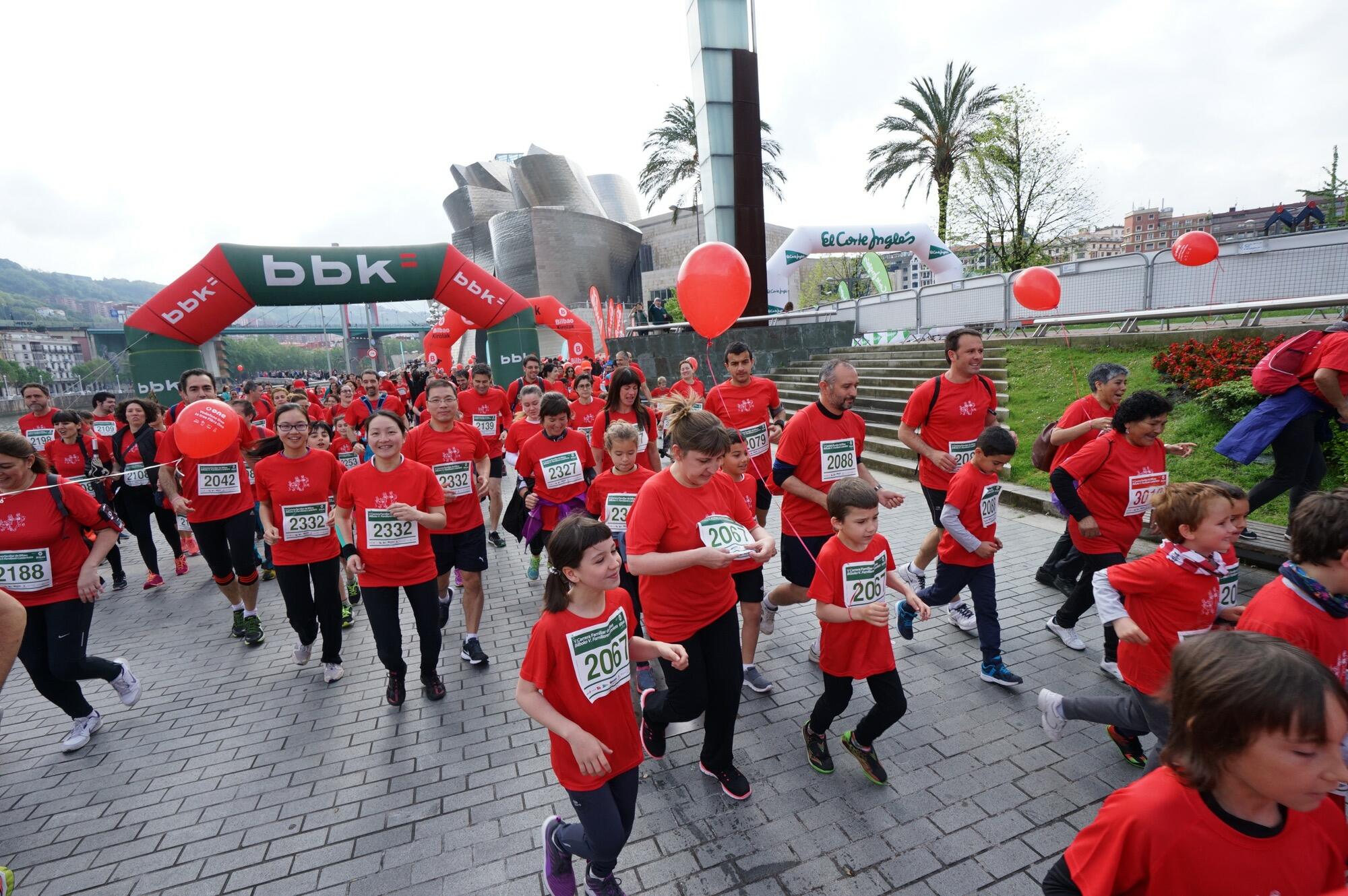 Foto 23 de la Carrera Familiar de Bilbao 2016