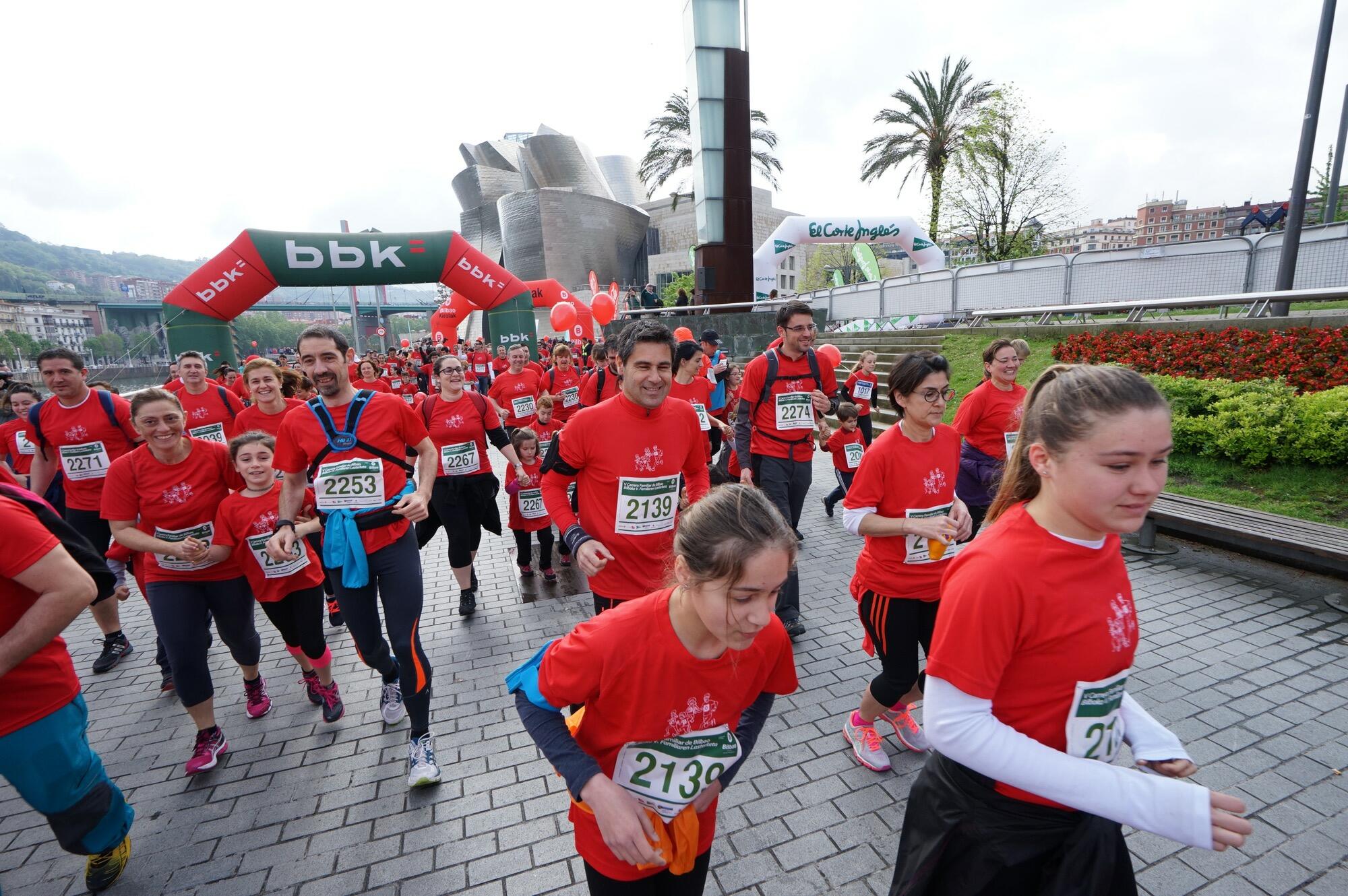 Foto 30 de la Carrera Familiar de Bilbao 2016