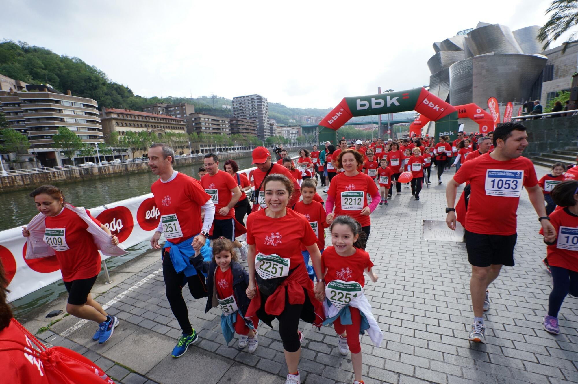Foto 1002 de la Carrera Familiar de Bilbao 2016