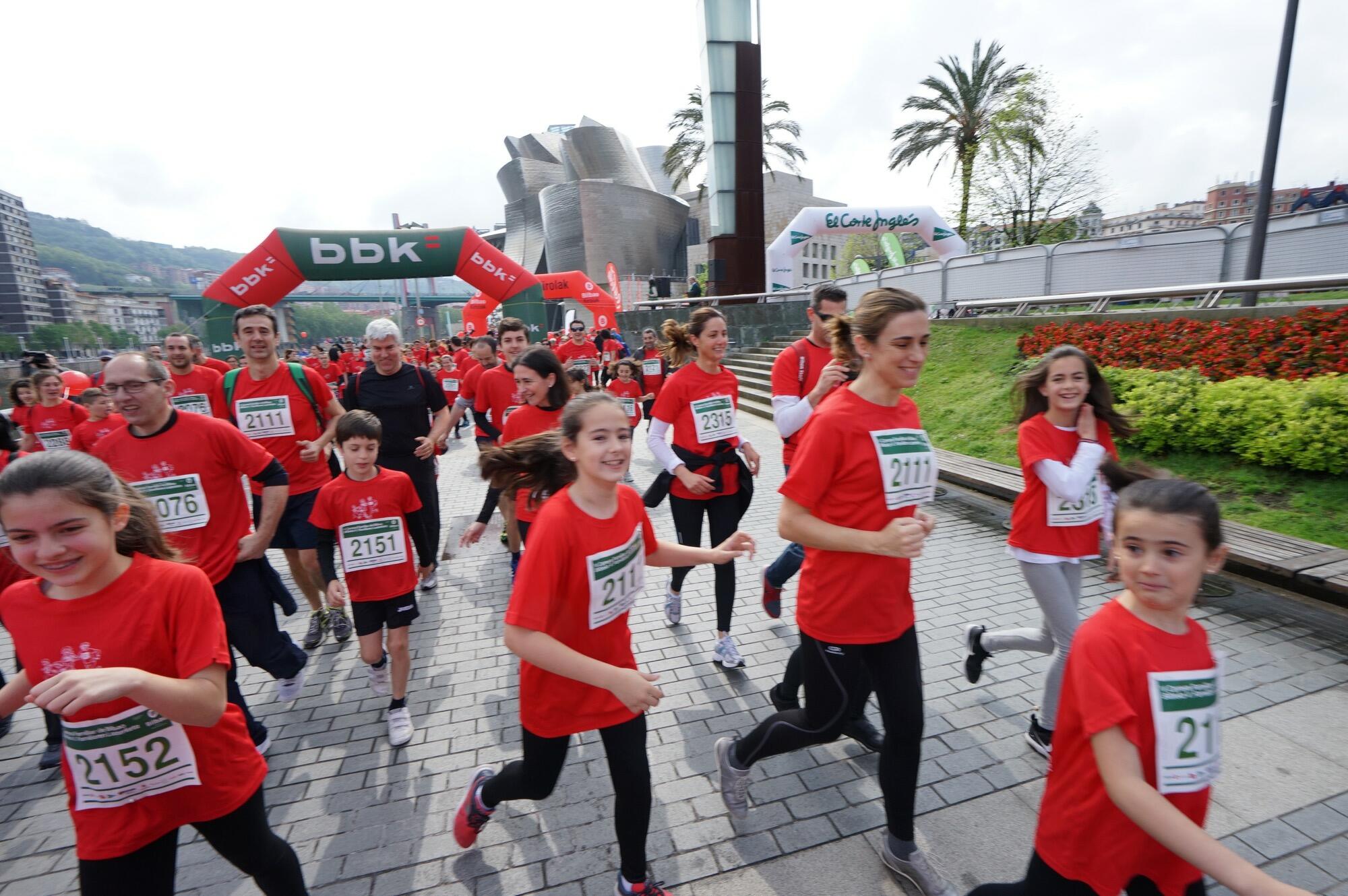 Foto 180 de la Carrera Familiar de Bilbao 2016
