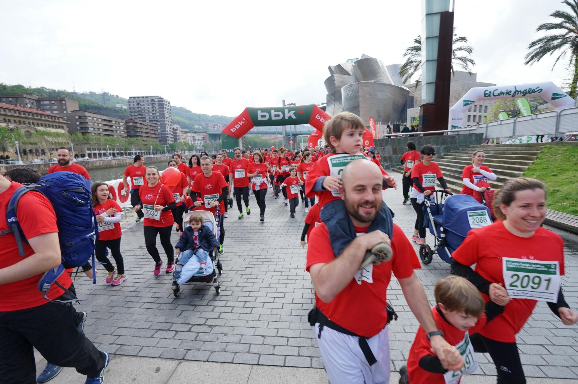Foto 187 de la Carrera Familiar de Bilbao 2016