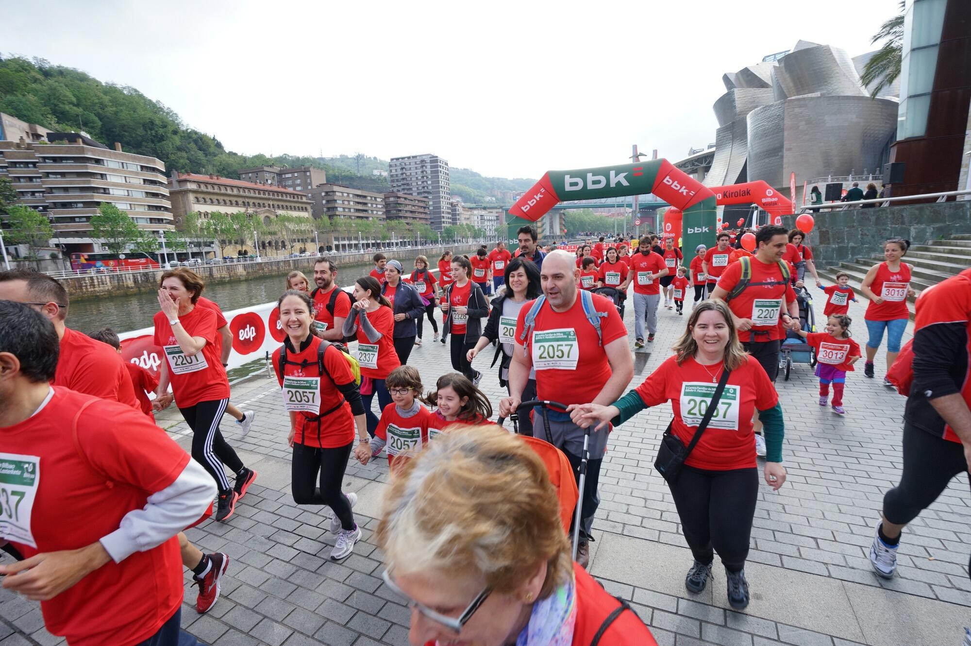 Foto 200 de la Carrera Familiar de Bilbao 2016