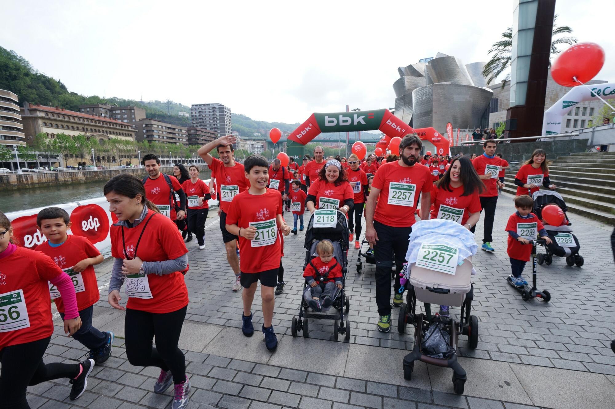 Foto 1013 de la Carrera Familiar de Bilbao 2016