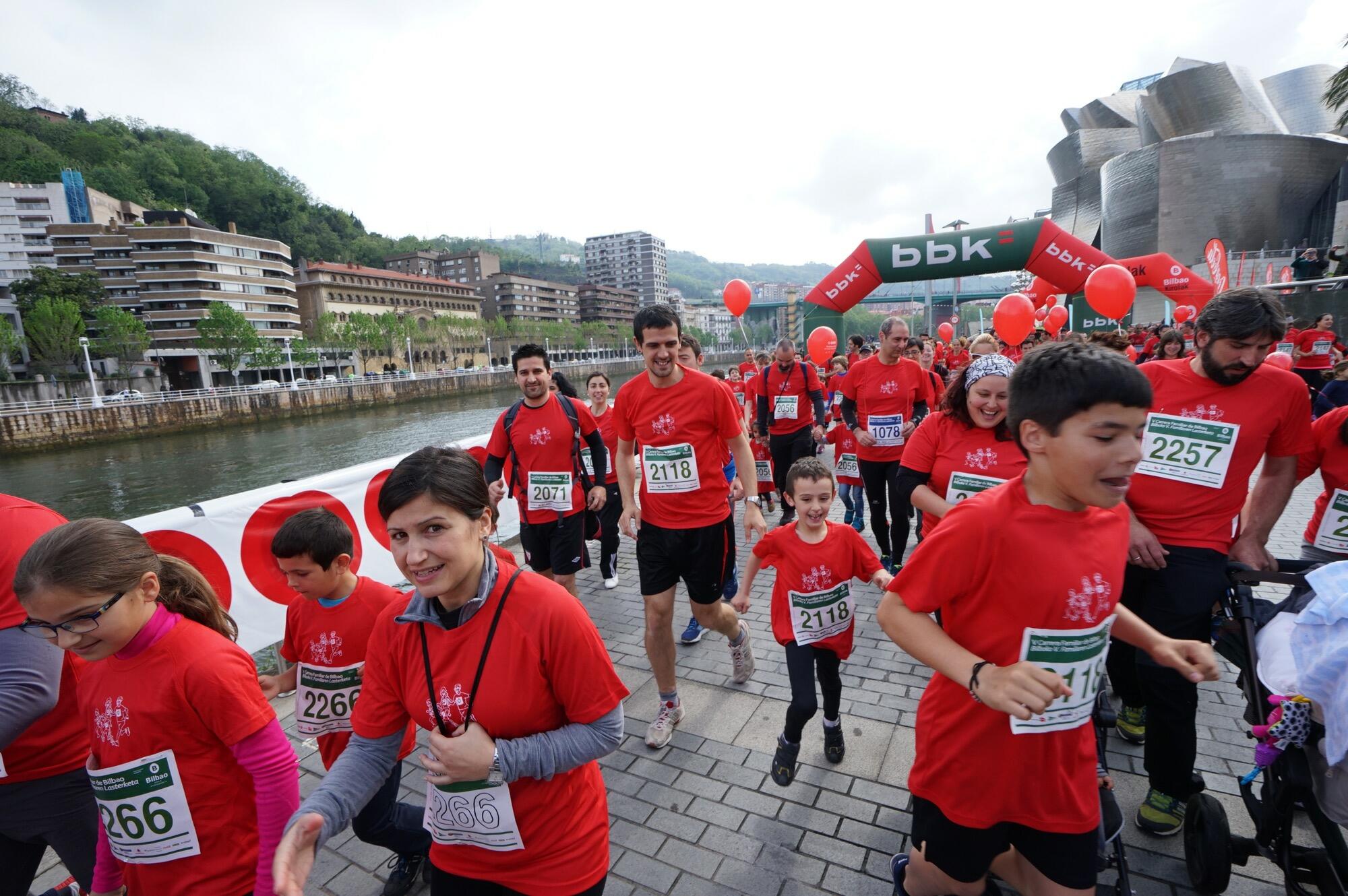 Foto 1011 de la Carrera Familiar de Bilbao 2016