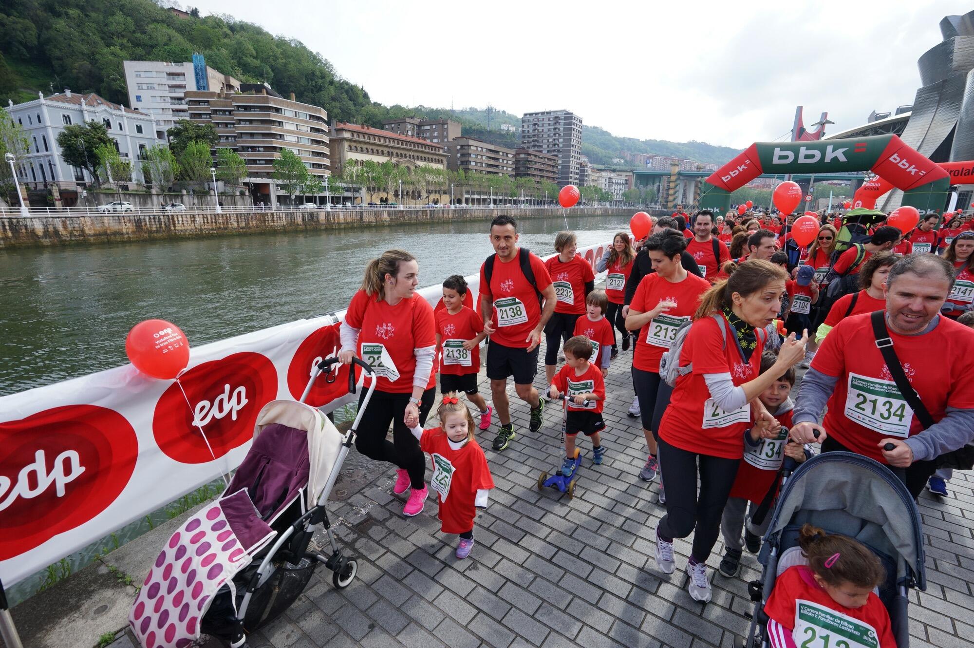 Foto 313 de la Carrera Familiar de Bilbao 2016