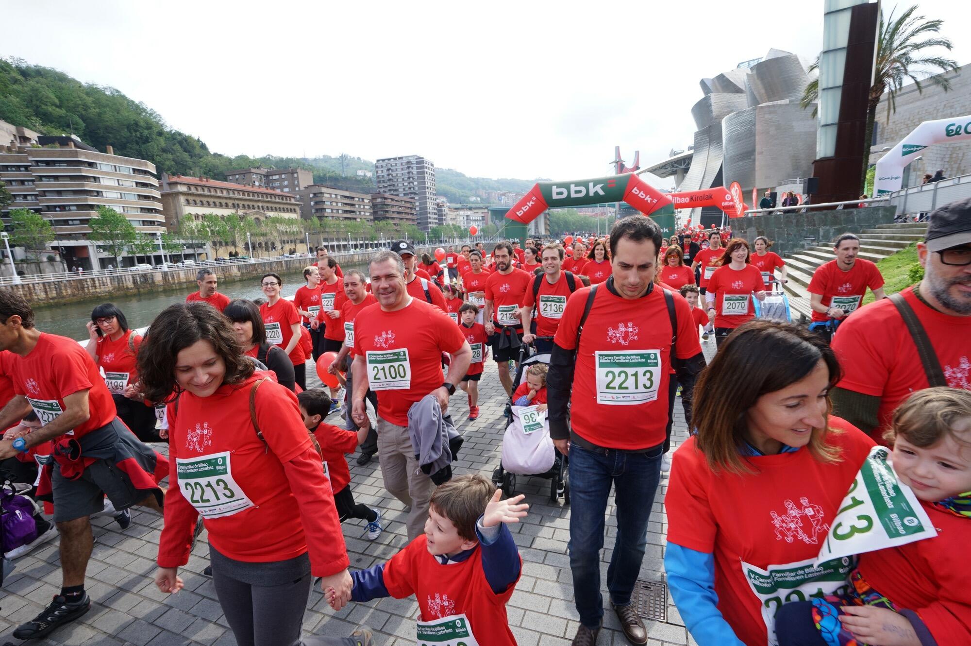 Foto 330 de la Carrera Familiar de Bilbao 2016