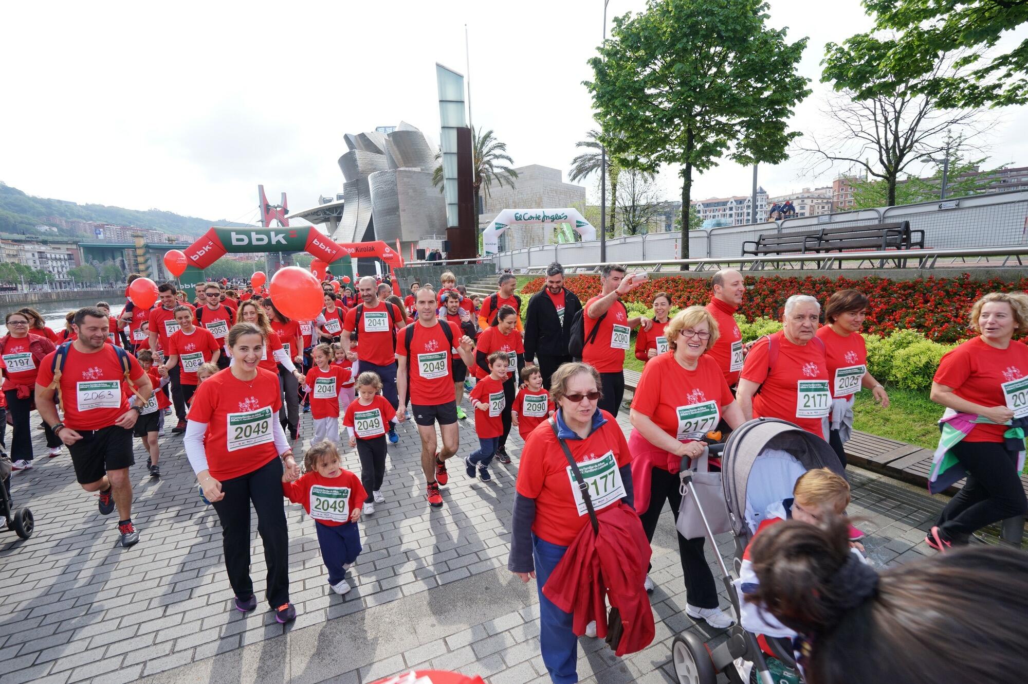 Foto 369 de la Carrera Familiar de Bilbao 2016