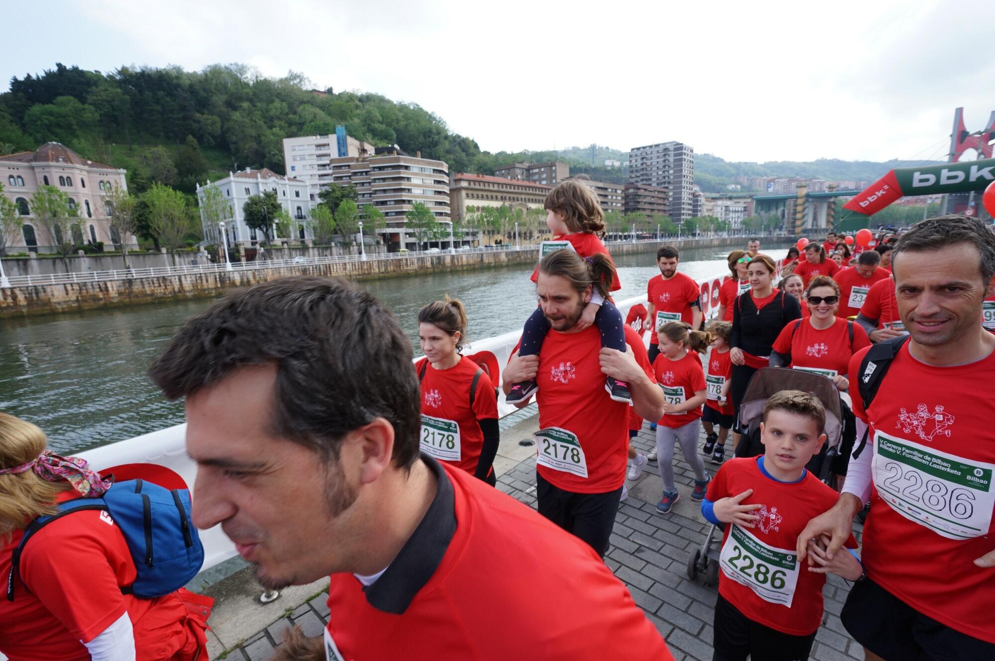 Foto 380 de la Carrera Familiar de Bilbao 2016