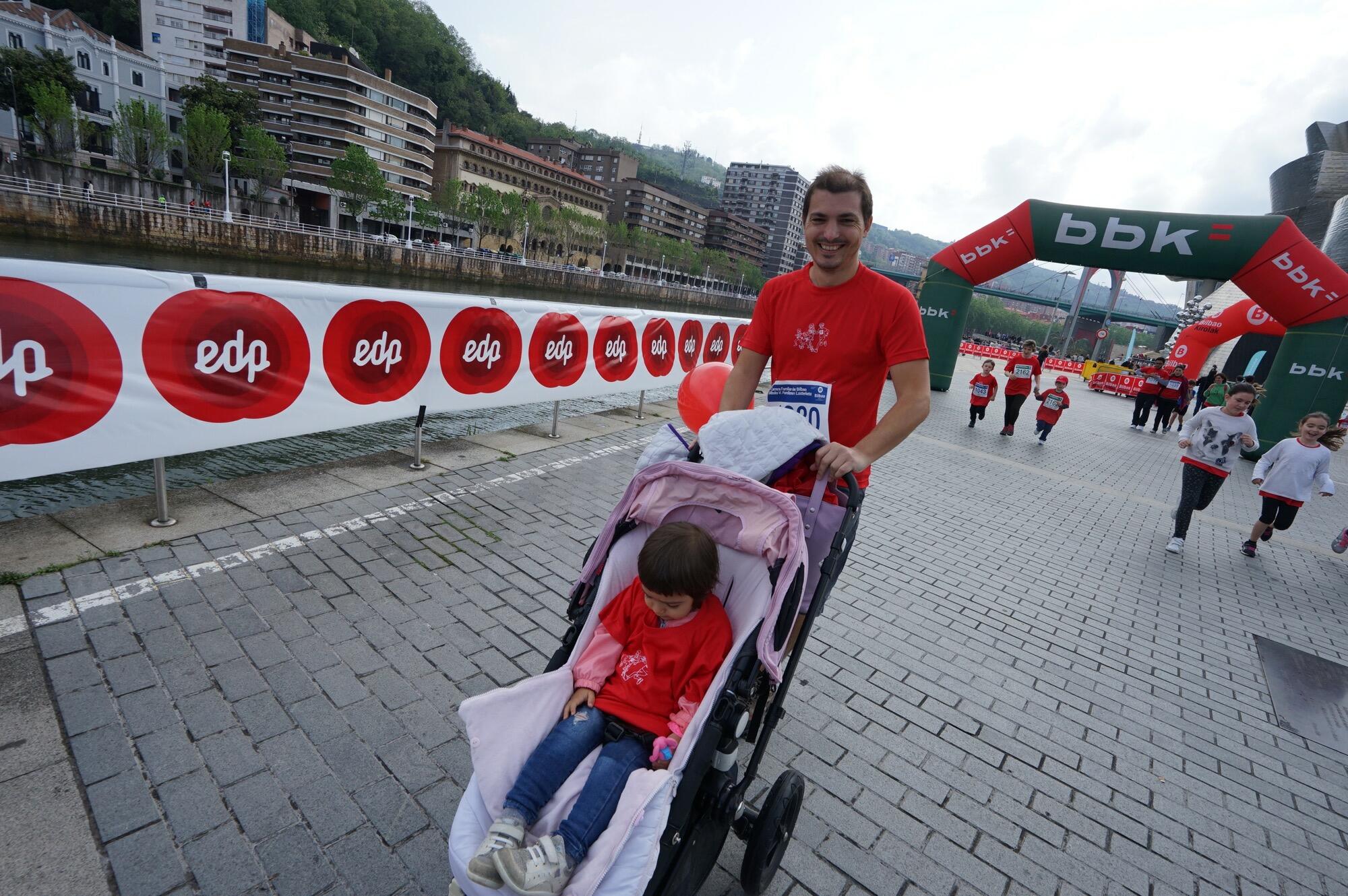 Foto 1039 de la Carrera Familiar de Bilbao 2016