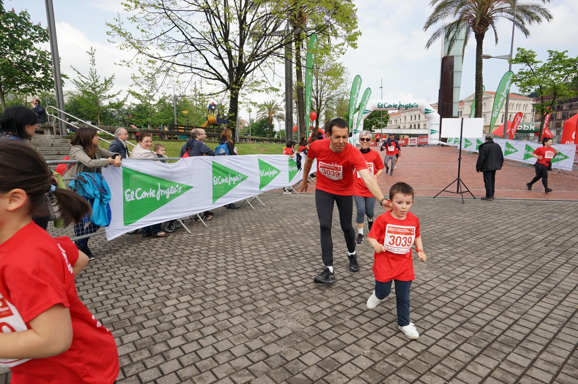 Foto 521 de la Carrera Familiar de Bilbao 2016