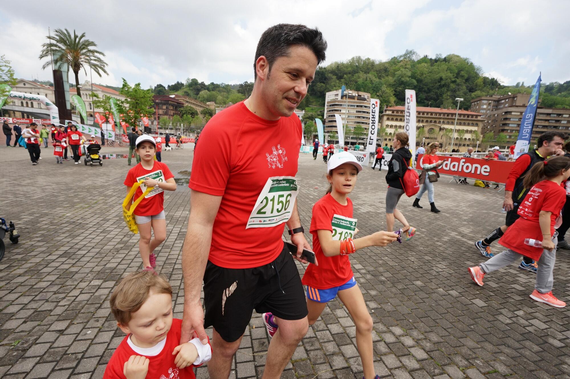 Foto 137 de la Carrera Familiar de Bilbao 2016