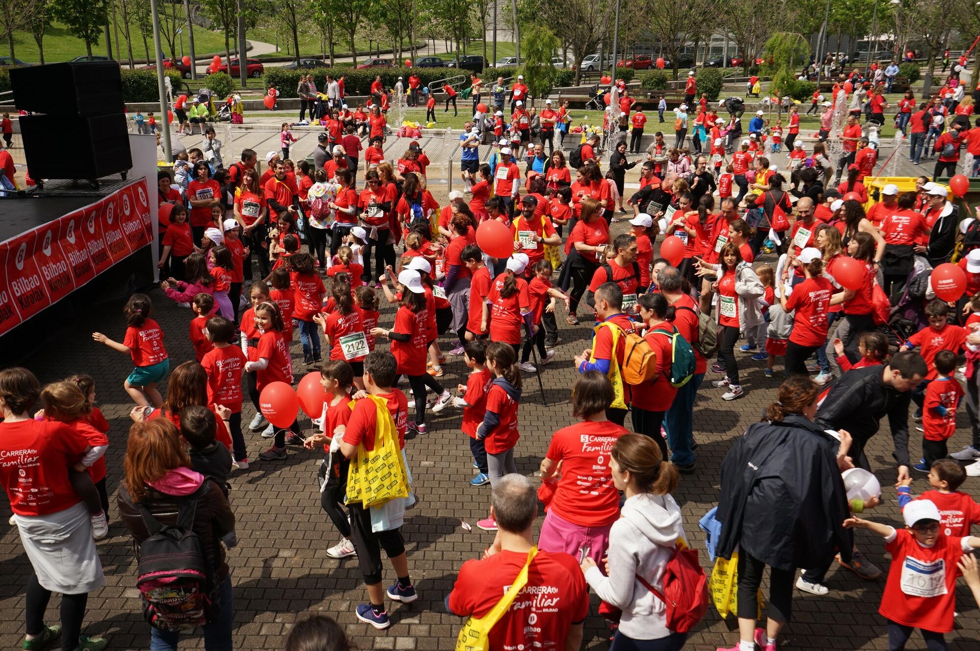 Foto 111 de la Carrera Familiar de Bilbao 2016