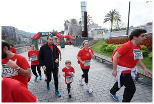Foto 212 de la Carrera Familiar de Bilbao 2016