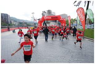 Foto 1009 de la Carrera Familiar de Bilbao 2016
