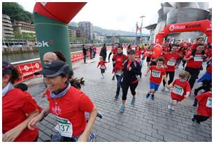 Foto 251 de la Carrera Familiar de Bilbao 2016