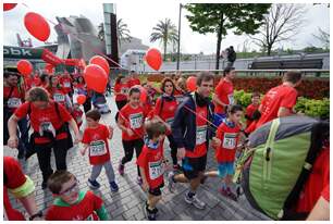 Foto 319 de la Carrera Familiar de Bilbao 2016