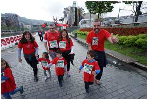Foto 432 de la Carrera Familiar de Bilbao 2016