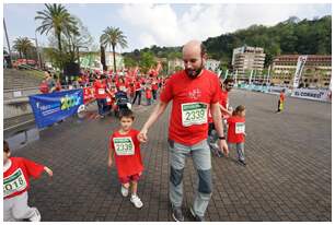 Foto 586 de la Carrera Familiar de Bilbao 2016