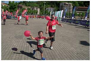 Foto 381 de la Carrera Familiar de Bilbao 2017
