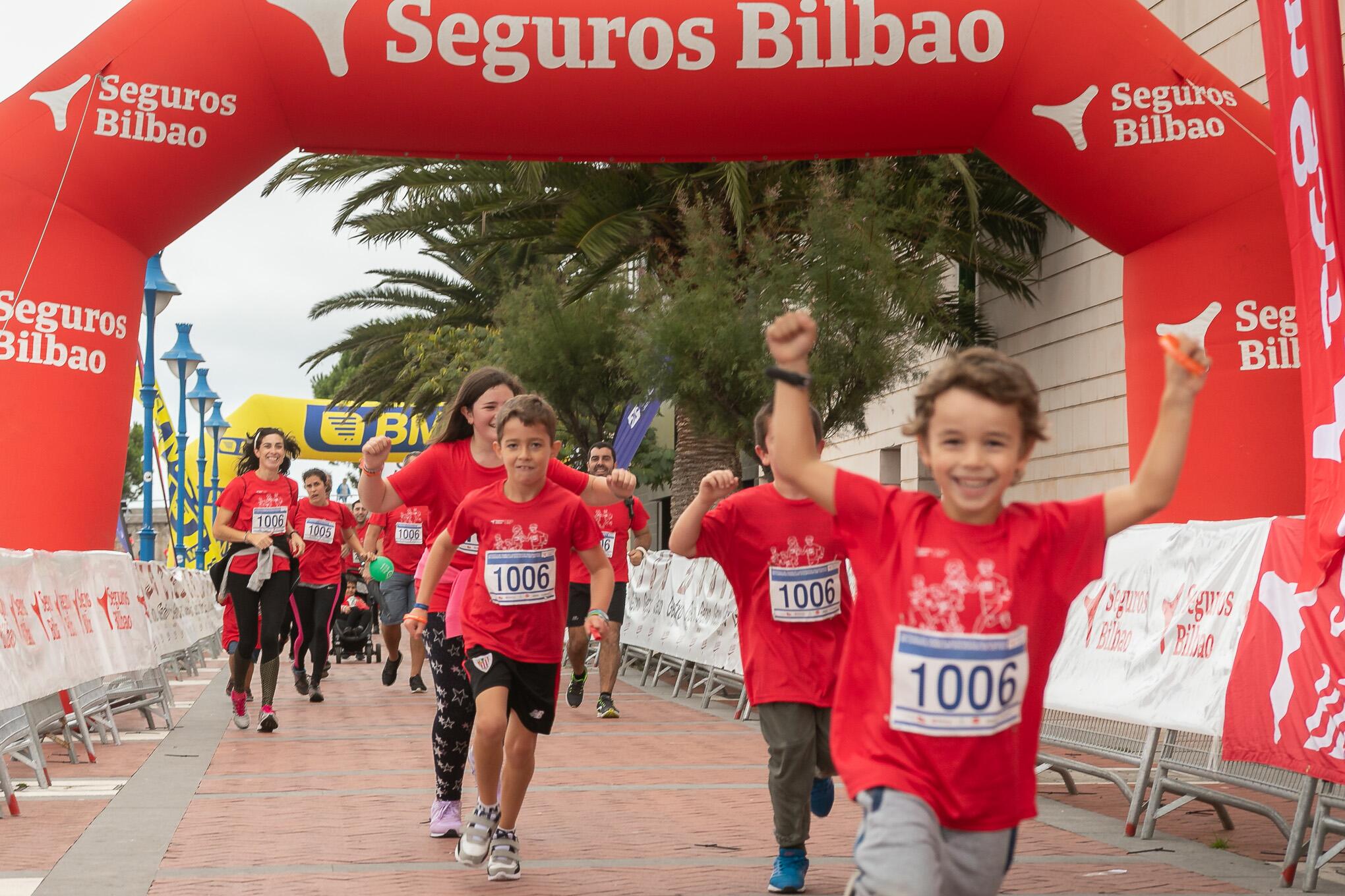 Foto 303 de la Carrera Familiar de Getxo 2019